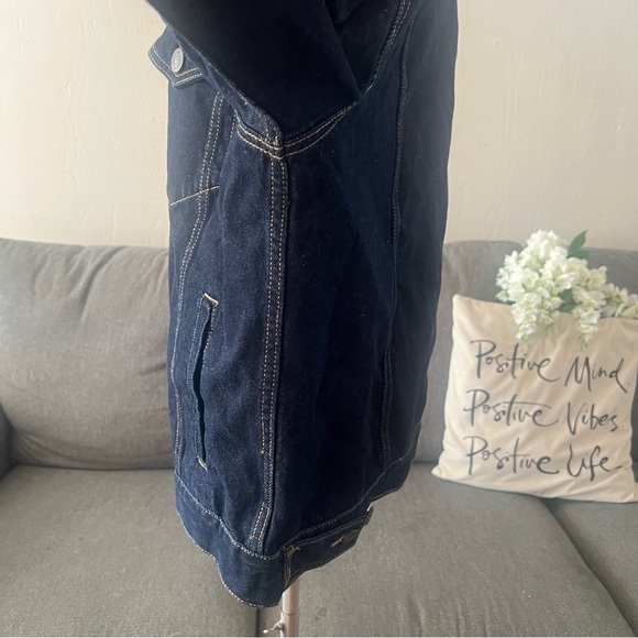 Dark Wash Route 66 Barn Jacket - Picture 7 of 14